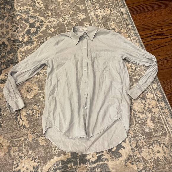 Babaton Aritzia Blue Gray Casual Button Down Shirt - Picture 1 of 5